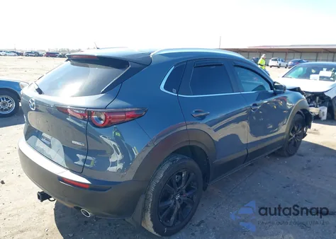2022 Mazda Cx-30 Carbon Edition z USA, uszkodzony, nr VIN 3MVDMBCL8NM447282